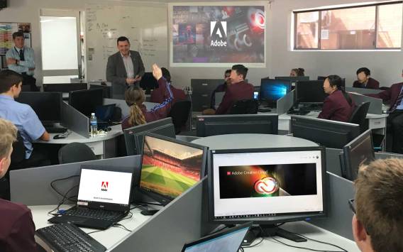 Year-10-Graphics-(5)a