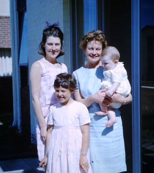 Nan&amp;BabyTim68LRa